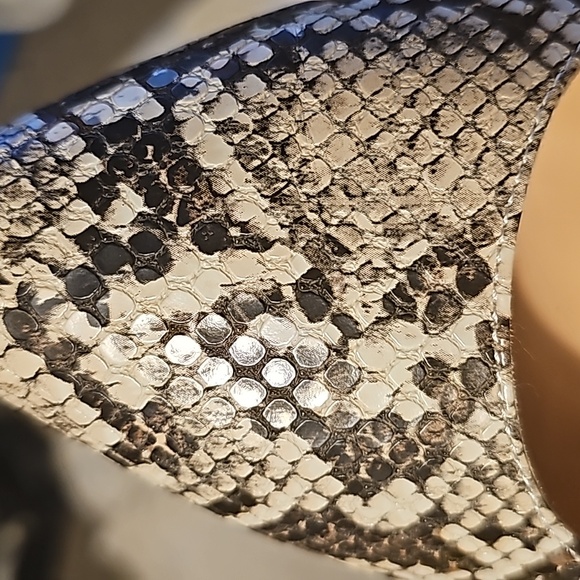 Kitten Heel Snakeskin Pump - Picture 11 of 11